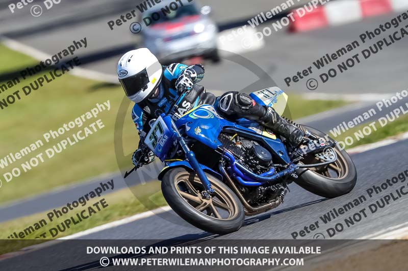 brands hatch photographs;brands no limits trackday;cadwell trackday photographs;enduro digital images;event digital images;eventdigitalimages;no limits trackdays;peter wileman photography;racing digital images;trackday digital images;trackday photos